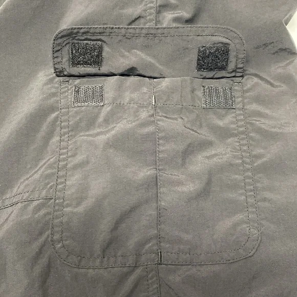 MEC Cargo Style Hiking Shorts Black - Picture 6 of 12